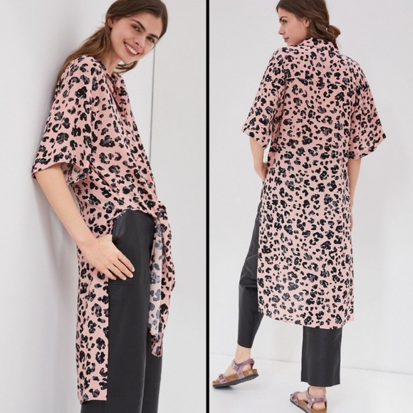 🌸Maeve by Anthropologie | Printed
Tunic Blouse - Picture 2 of 9